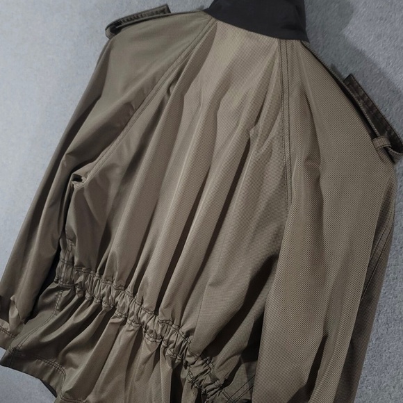 Chanel CC Trench Rain Coat Auth Size 40 US Medium Belt Jacket Runway Auth - Picture 8 of 11